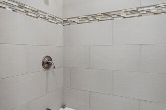 2107 N 17th St in Philadelphia, PA - Building Photo - Building Photo