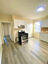 124 Harold St in Providence, RI - Building Photo - Building Photo