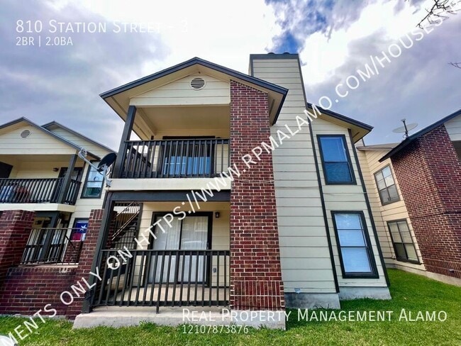 property at 810 Station St