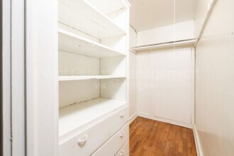 302 S Poplar St in Wichita, KS - Building Photo - Building Photo