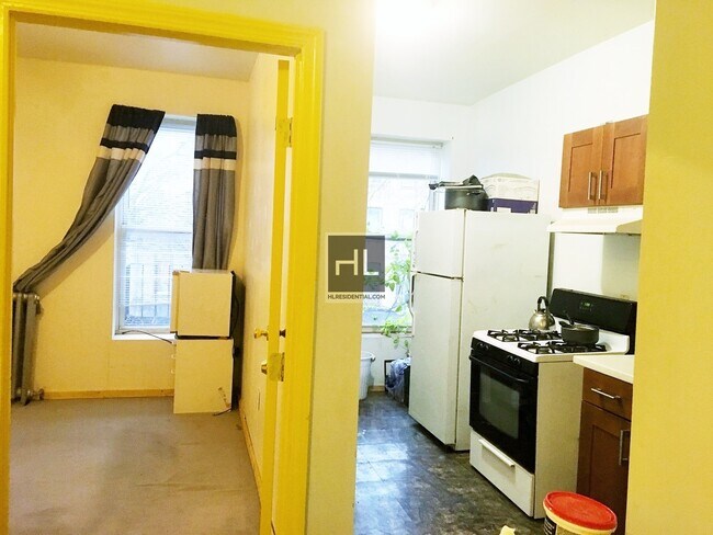 444 Halsey St-Unit -3A in Brooklyn, NY - Building Photo - Building Photo