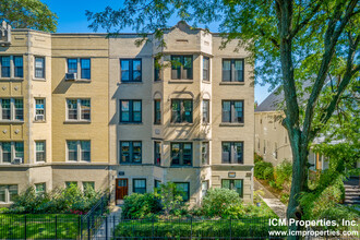4861 N Hermitage Ave, Unit 4865-1W in Chicago, IL - Foto de edificio - Building Photo