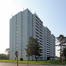 Inverlochy Estates in Markham, ON - Building Photo - Building Photo