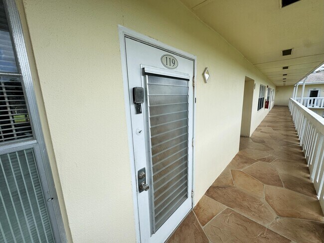119 Dorset C in Boca Raton, FL - Building Photo - Building Photo