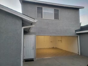 8134 Comolette St in Downey, CA - Building Photo - Building Photo