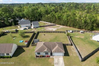 309 Forbes Ln in Jacksonville, NC - Building Photo - Building Photo