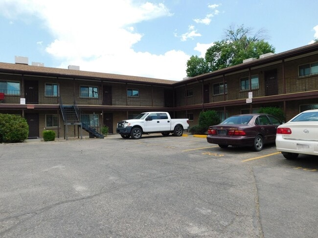 property at 1302 Glenwood Ave