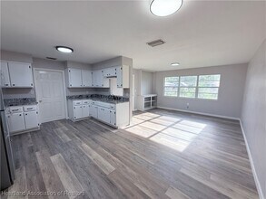1629 Lagrange Ave in Sebring, FL - Building Photo - Building Photo