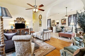 5101 N Rampart St in New Orleans, LA - Foto de edificio - Building Photo