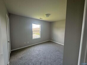 227 Farmington Dr in Harvest, AL - Building Photo - Building Photo
