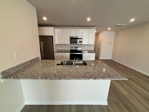 209 Century Dr in Salisbury, NC - Building Photo - Building Photo