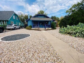 404 E 35th St in Austin, TX - Building Photo