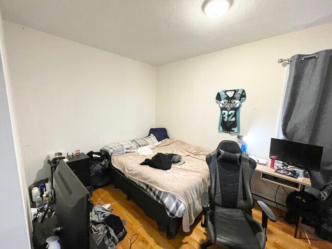 7 Sudan St, Unit 1 in Boston, MA - Foto de edificio - Building Photo