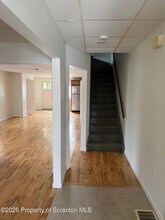 442 Larch St in Scranton, PA - Building Photo - Building Photo