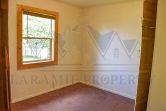 1270 N 6th St in Laramie, WY - Building Photo - Building Photo
