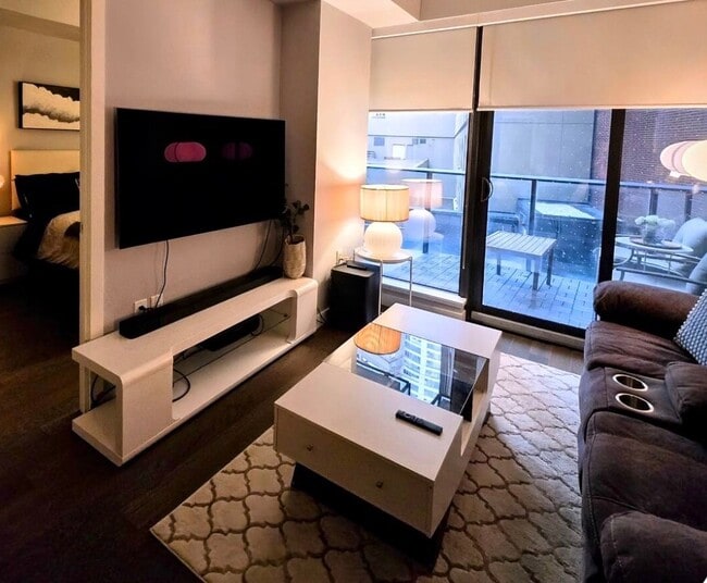 307-32A Church St in Toronto, ON - Building Photo - Building Photo