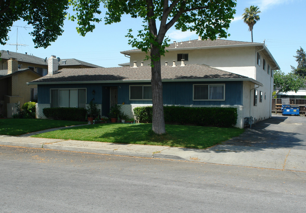 475 Firloch Ave in Sunnyvale, CA - Building Photo