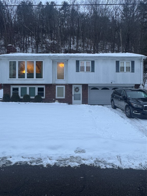 8 Lawson Ct in Binghamton, NY - Building Photo - Building Photo