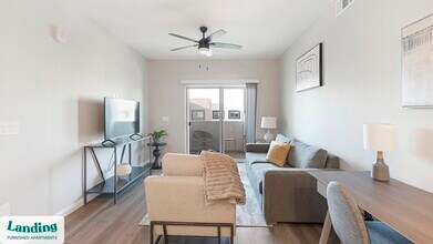 760 S Boulder Hwy, Unit 3-301 in Henderson, NV - Building Photo - Building Photo