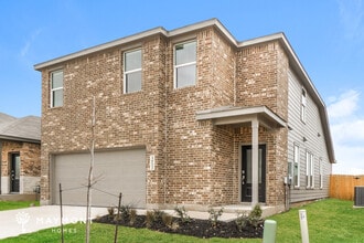 4052 Shaw Tree in New Braunfels, TX - Building Photo - Building Photo