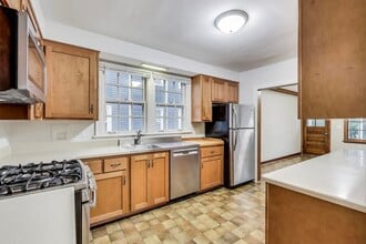 537 N Washington St in Hinsdale, IL - Building Photo - Building Photo