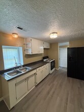 300 Berryman Rd in Brandenburg, KY - Building Photo - Building Photo