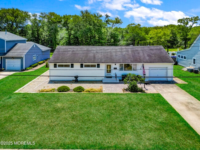 property at 1007 Shore Rd