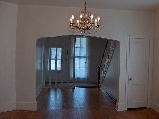 910-914 N 11th Street