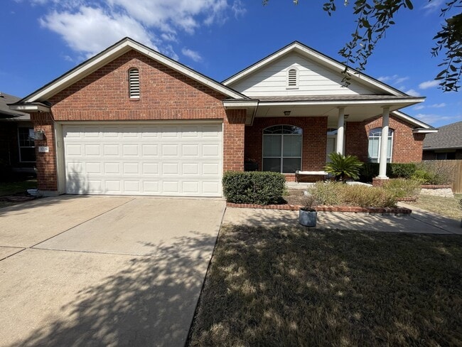 3208 Clinton Pl in Round Rock, TX - Foto de edificio - Building Photo