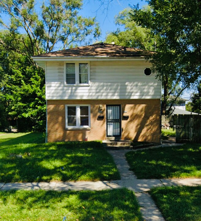 5944 N 61st St in Milwaukee, WI - Building Photo