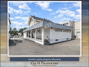 1564 Mt Hope Ave in Rochester, NY - Building Photo - Building Photo