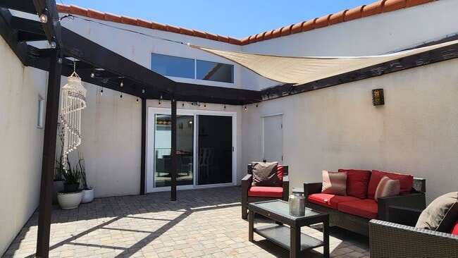 911 Patria Cir in Atascadero, CA - Building Photo - Building Photo