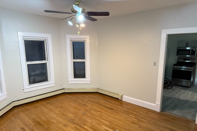56 2nd Ave in Lowell, MA - Building Photo - Building Photo