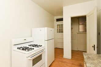 5023 N Winchester Ave, Unit 2 in Chicago, IL - Building Photo - Building Photo