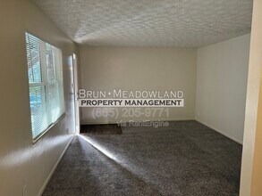 5525 Jacksboro Pike in Knoxville, TN - Building Photo - Building Photo