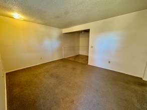 1701 S West End St in Springdale, AR - Building Photo - Building Photo