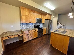 2131 Scarecrow Rd in Fort Collins, CO - Building Photo - Building Photo