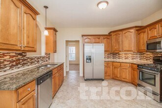 100 Havenwood Ct in Hendersonville, TN - Foto de edificio - Building Photo