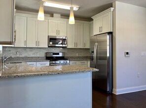 140 36th St in Union City, NJ - Building Photo - Building Photo