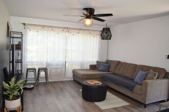 15 Kulanihakoi St in Kihei, HI - Foto de edificio - Building Photo