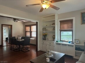 90 Washington St in Rocky Hill, NJ - Building Photo - Building Photo