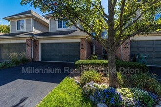 420 James Cir in Royal Oak, MI - Building Photo - Building Photo