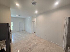 2517 29th St SW in Lehigh Acres, FL - Building Photo - Building Photo