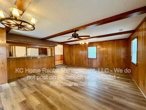 7839 Robinson St in Overland Park, KS - Building Photo - Building Photo