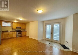 4 Killarney Rd in Toronto, ON - Building Photo - Building Photo