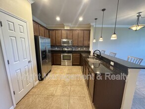 2215 Parrot Fish Dr in Holiday, FL - Building Photo - Building Photo