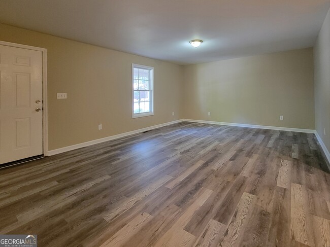 357 Emily Cir in Winder, GA - Building Photo - Building Photo