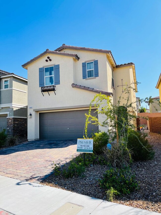 property at 2955 Tranquil Brook Ave