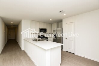 12435 Lost Rock Dr in Rhome, TX - Building Photo - Building Photo