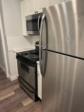 Centaurus Place in Burnaby, BC - Building Photo - Building Photo